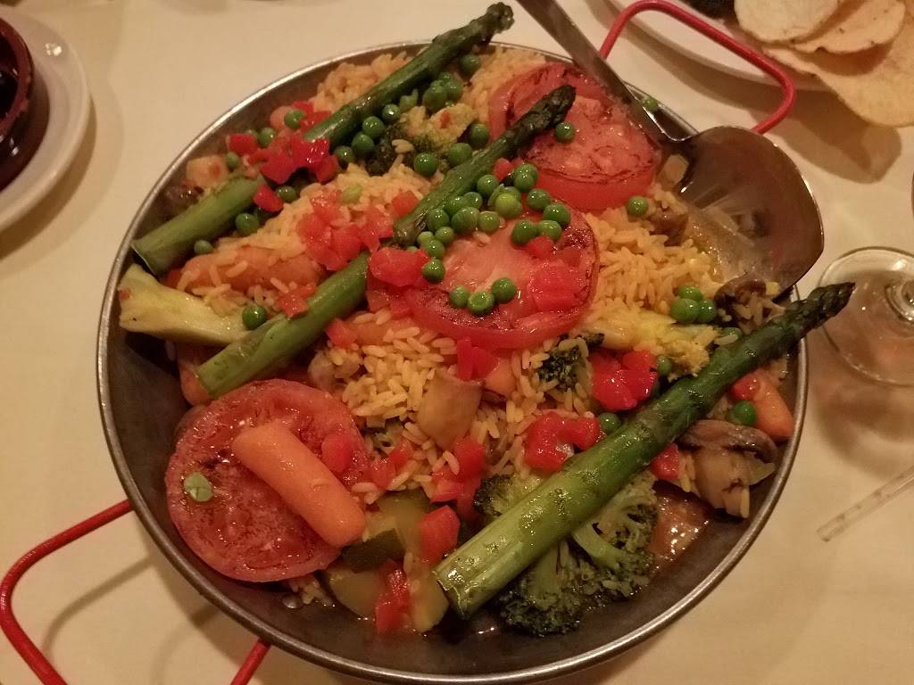 Vila Verde | restaurant | 120 Terhune Dr, Wayne, NJ 07470, USA | 9736160999 OR +1 973-616-0999