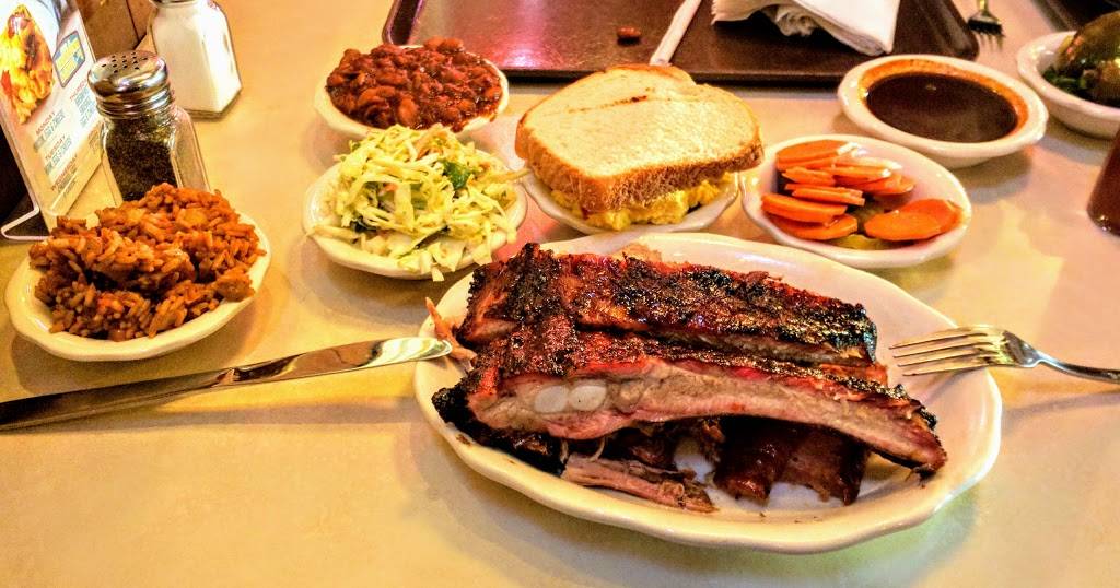 Pappas Bar-B-Q | restaurant | 12424 East Fwy, Houston, TX 77015, USA | 8322144078 OR +1 832-214-4078