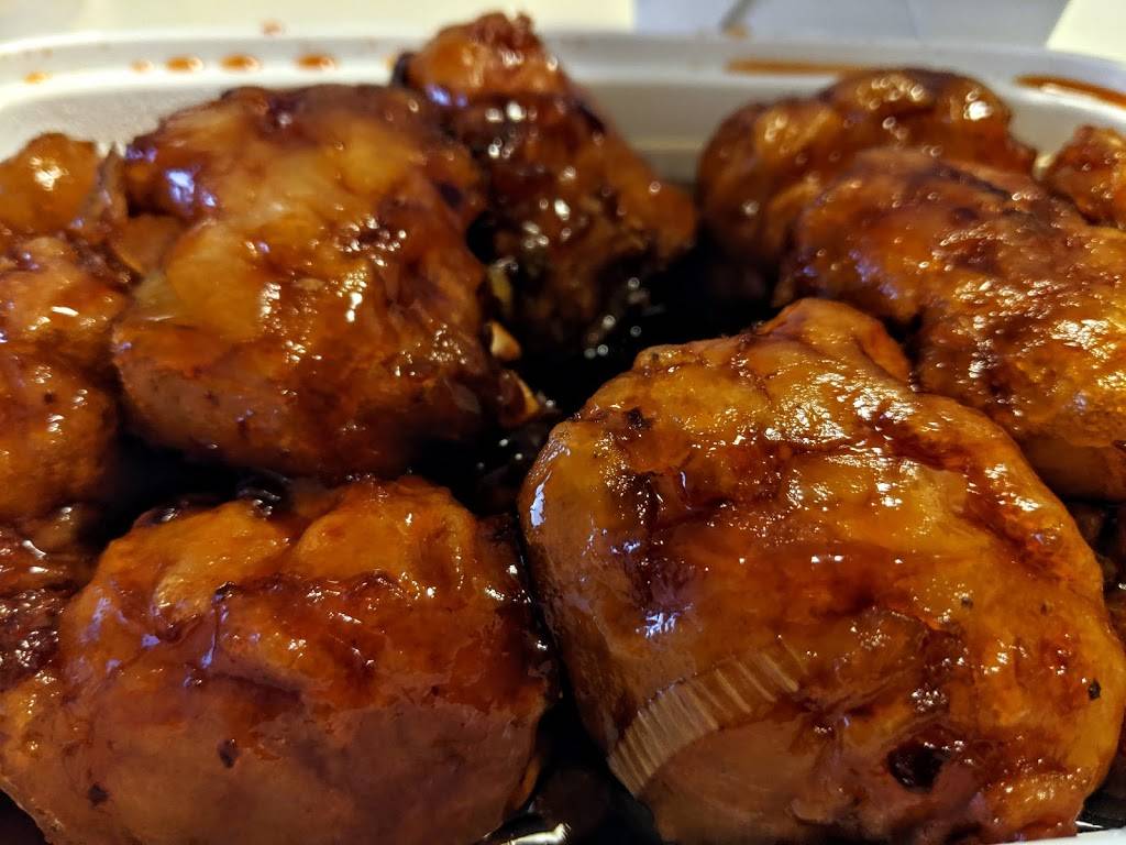 Lees | restaurant | 360 Dorset St, South Burlington, VT 05403, USA | 8026573218 OR +1 802-657-3218