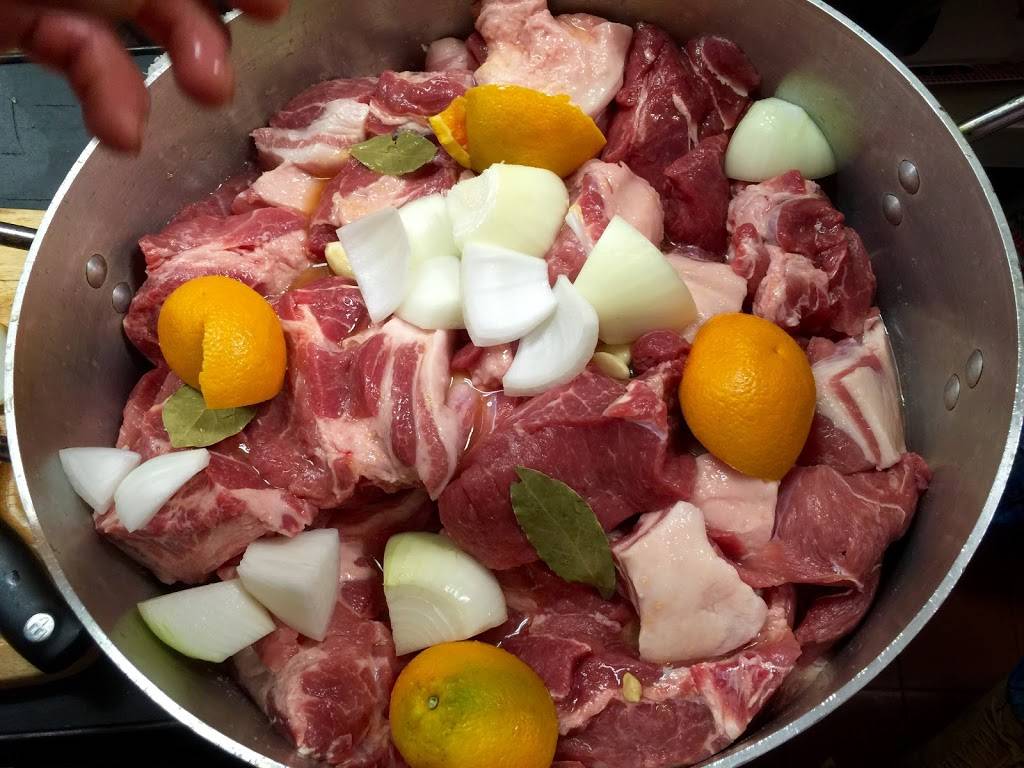 El Rancho Viejo | restaurant | 942 S 5th St, Philadelphia, PA 19147, USA | 2156448735 OR +1 215-644-8735