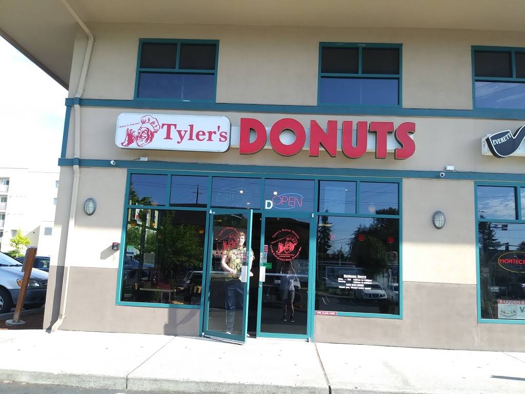 Tylers Donut House | bakery | 11108 Evergreen Way # D, Everett, WA 98204, USA | 4253478305 OR +1 425-347-8305