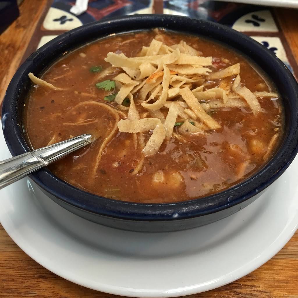 Chilis Grill & Bar | meal takeaway | Chicago OHare Airport Rotunda Building 6 Arrivals Level Guard Post #8, Chicago, IL 60666, USA | 7733777800 OR +1 773-377-7800