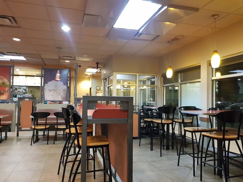 Jack in the Box | restaurant | 7311 Sheridan Boulevard, Westminster, CO 80003, USA | 7205404233 OR +1 720-540-4233