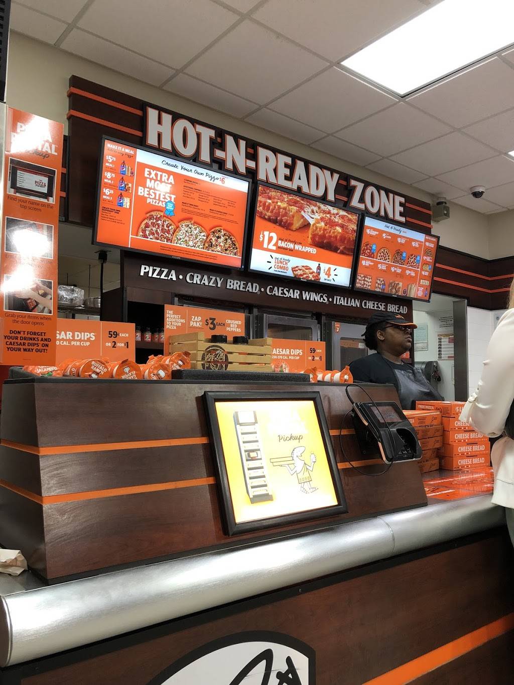 Little Caesars Pizza | meal takeaway | 5185 W 34th St, Houston, TX 77092, USA | 7132637071 OR +1 713-263-7071