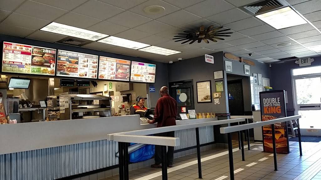 Burger King | restaurant | 505 Skyway Rd, San Carlos, CA 94070, USA | 6505965610 OR +1 650-596-5610