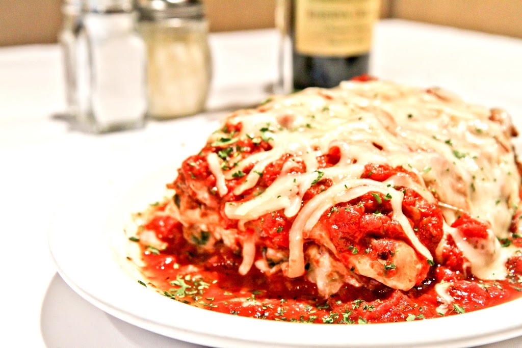 J. Razzo′s | restaurant | 12501 N Meridian St, Carmel, IN 46032, USA | 3178449333 OR +1 317-844-9333