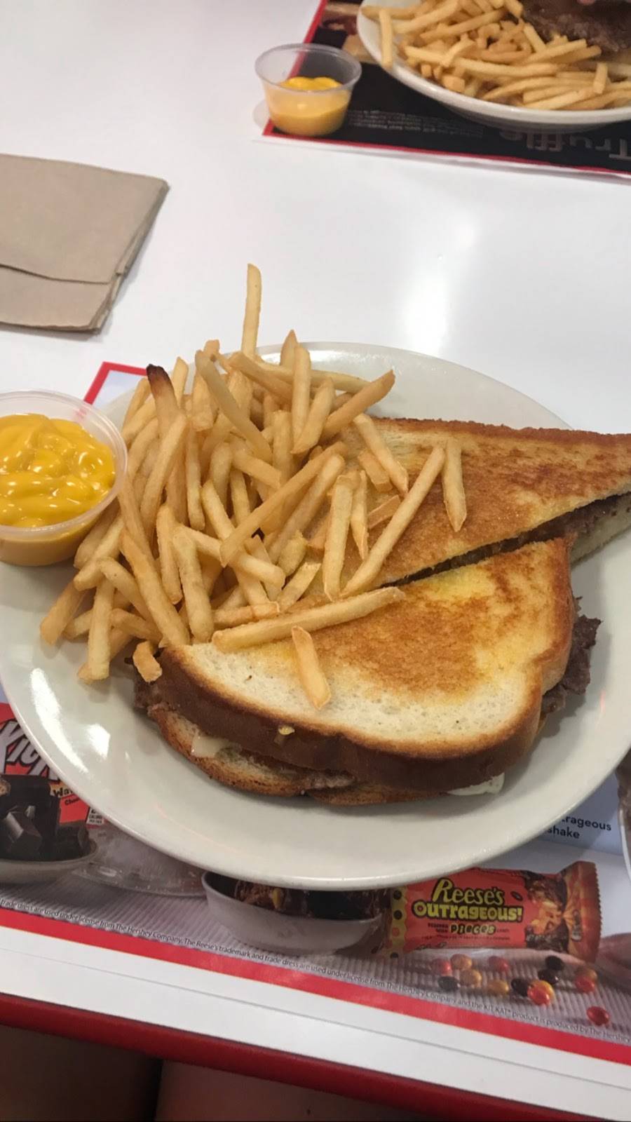 Steak n Shake | restaurant | 3000 Old Boynton Road, Boynton Beach, FL 33436, USA | 5613695977 OR +1 561-369-5977