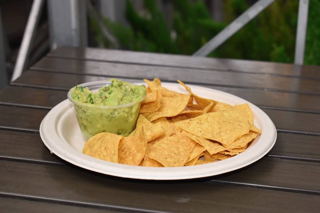 Metro Taquero | restaurant | 13775 E 14th St, San Leandro, CA 94578, USA | 5105673536 OR +1 510-567-3536