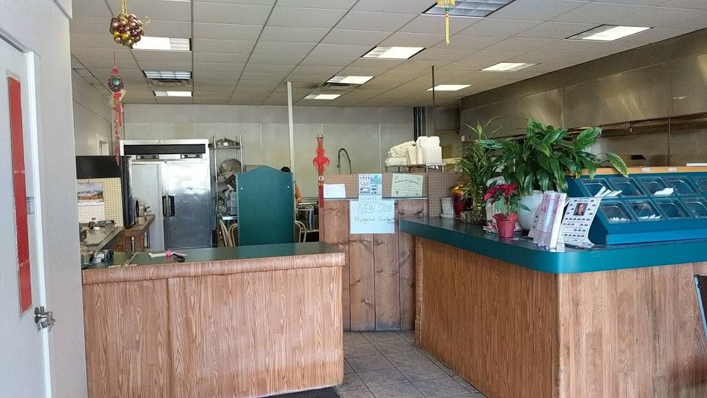 Feng Tong Chinese Kitchen | restaurant | 650 Park Ave, Keene, NH 03431, USA | 6033528600 OR +1 603-352-8600