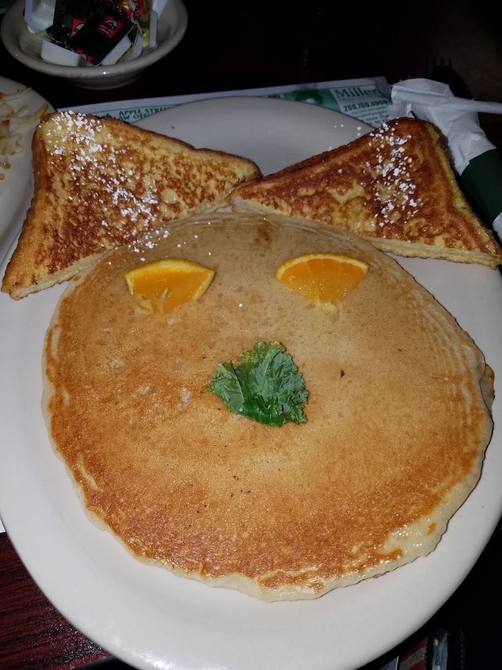 Phils Galley | restaurant | 139 E Court St, Hastings, MI 49058, USA | 2699459022 OR +1 269-945-9022