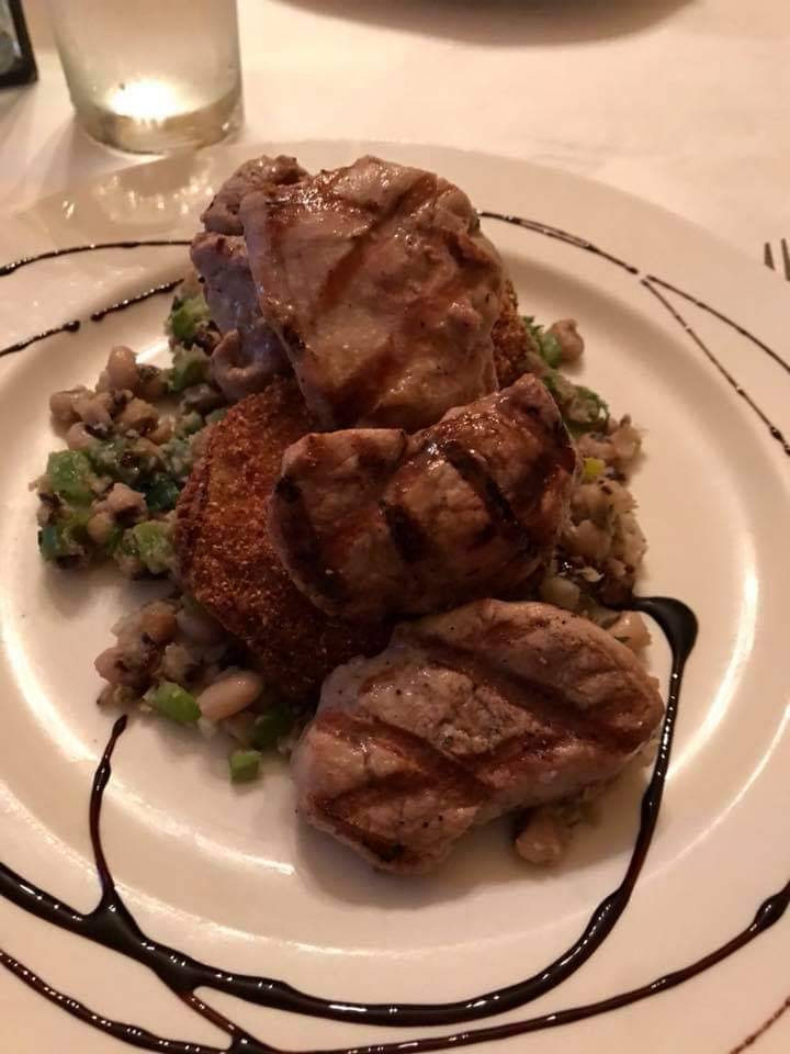 Emils | restaurant | 210 E Lincoln St, Tullahoma, TN 37388, USA | 9314617070 OR +1 931-461-7070