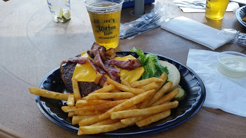 Cabana On the River | restaurant | 7445 Forbes Rd, Cincinnati, OH 45233, USA | 5139417442 OR +1 513-941-7442