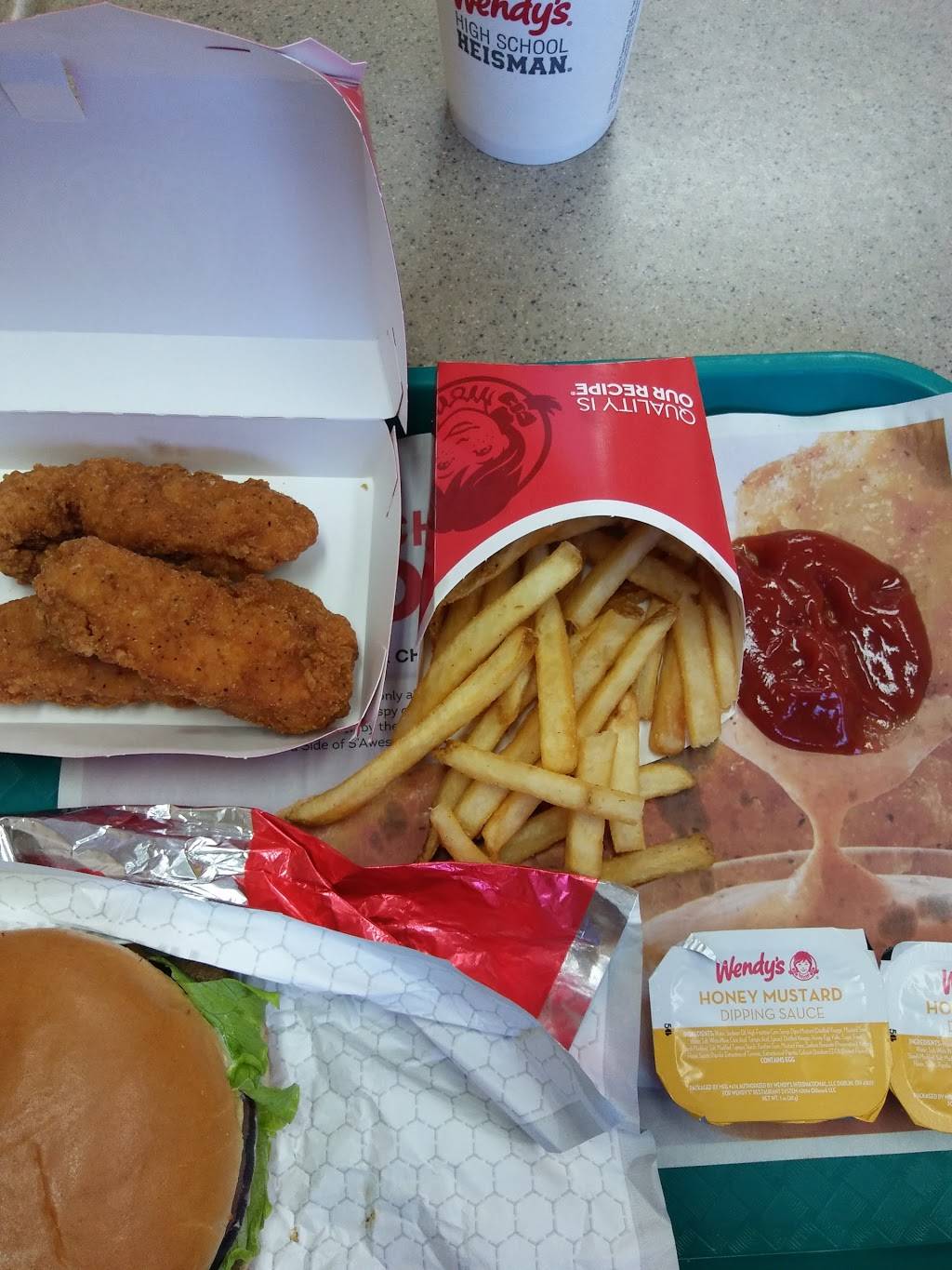 Wendys | restaurant | 395 Oro Dam Blvd E, Oroville, CA 95965, USA | 5305321001 OR +1 530-532-1001