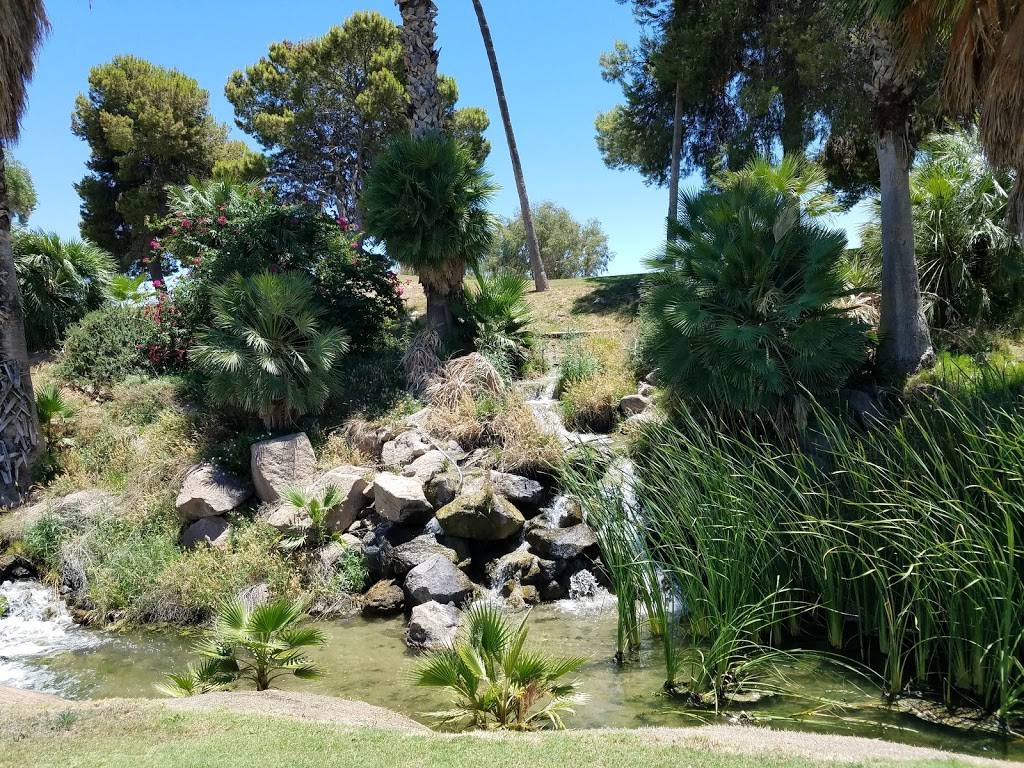 Superstition Springs Golf Club | restaurant | 6542 E Baseline Rd, Mesa, AZ 85206, USA | 4809855622 OR +1 480-985-5622