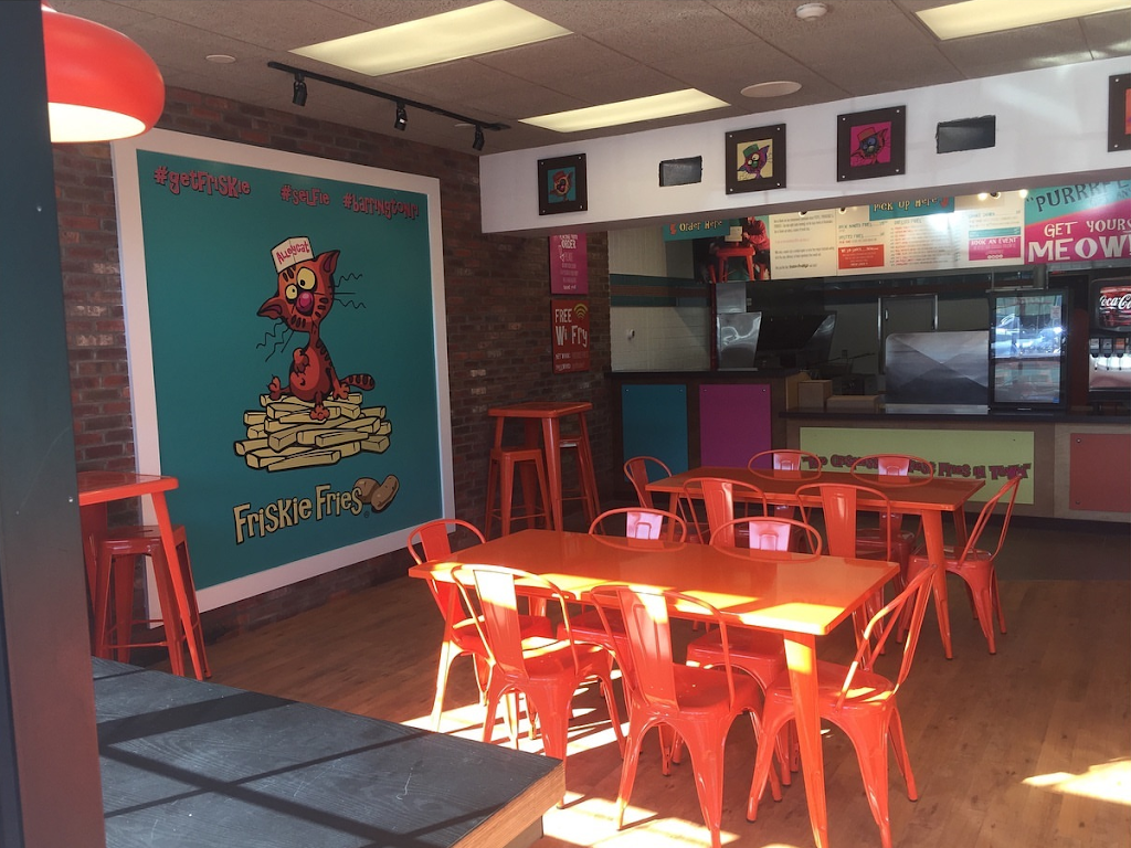 Friskie Fries Barrington | restaurant | 186 County Rd, Barrington, RI 02806, USA | 4012890054 OR +1 401-289-0054