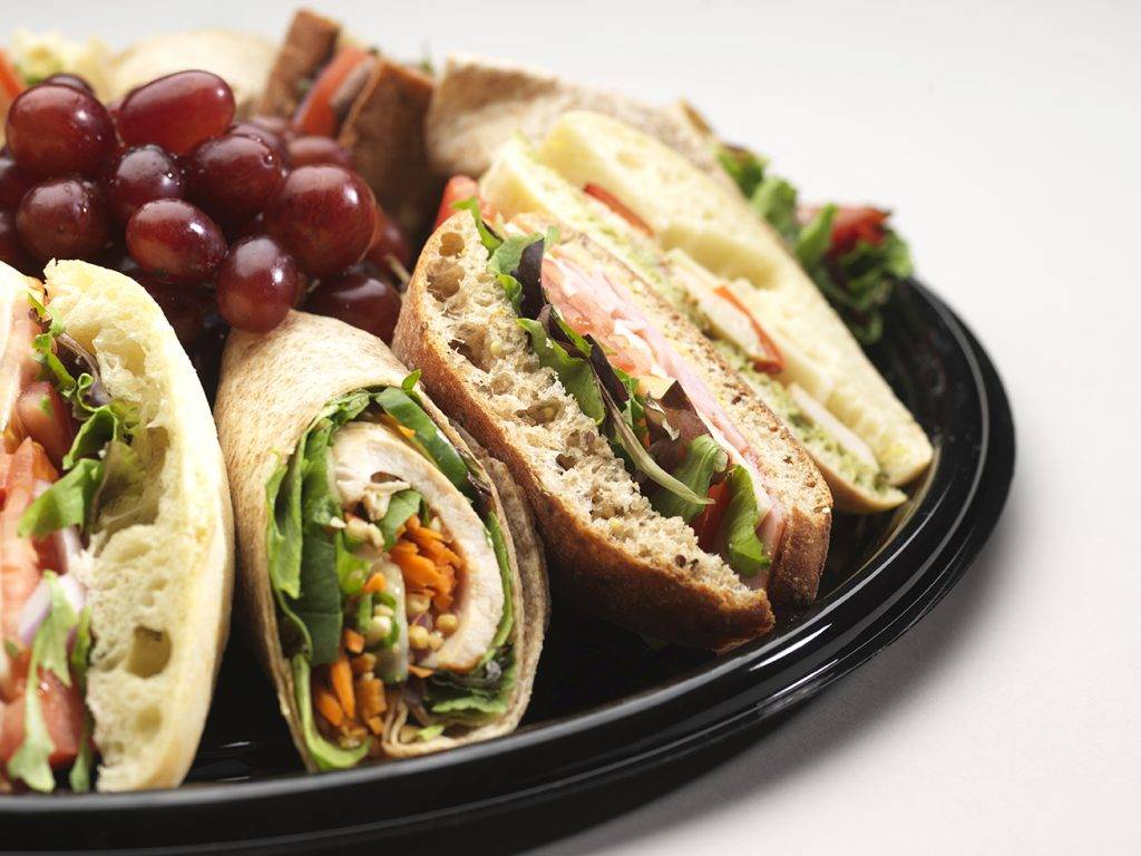 Williams Fresh Cafe | cafe | 340 Fairway Rd S, Kitchener, ON N2C 1X3, Canada | 5198949938 OR +1 519-894-9938