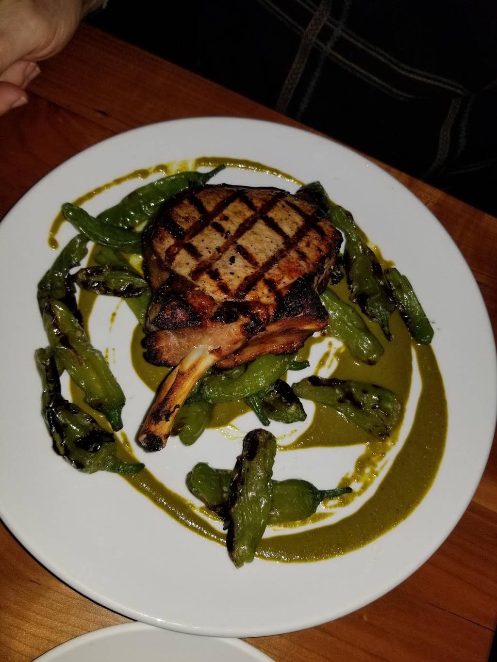 Louie | restaurant | 706 De Mun Ave, Clayton, MO 63105, USA | 3143008188 OR +1 314-300-8188