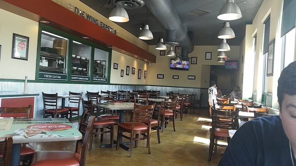 Wingstop | restaurant | 21134 US-281, San Antonio, TX 78258, USA | 2104949464 OR +1 210-494-9464