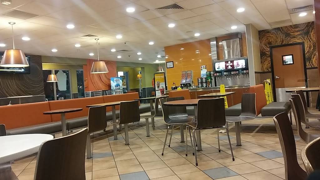 McDonalds | cafe | 13655 W Sunrise Blvd, Sunrise, FL 33323, USA | 9548468634 OR +1 954-846-8634
