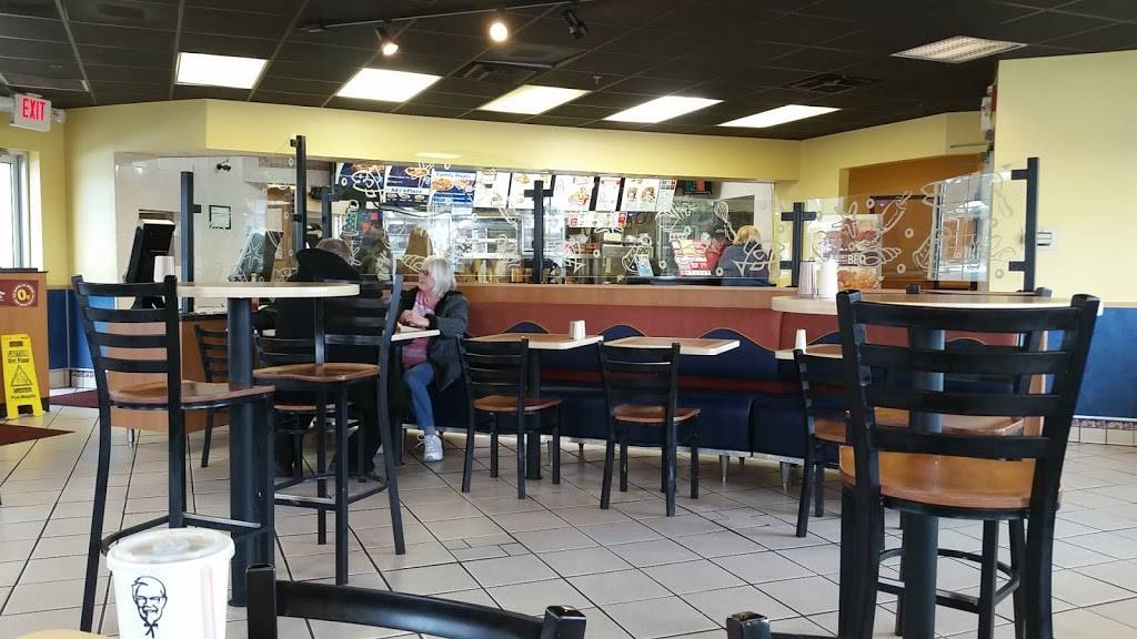 Long John Silvers | restaurant | 3040 Krafft Rd, Fort Gratiot Twp, MI 48059, USA | 8103853311 OR +1 810-385-3311