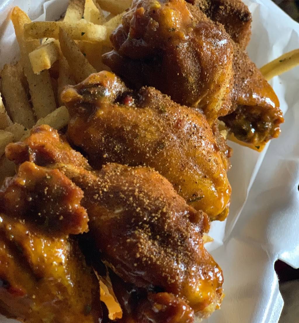 Reds BBQ | restaurant | 8505 E Adamo Dr, Tampa, FL 33619, USA | 7164702202 OR +1 716-470-2202