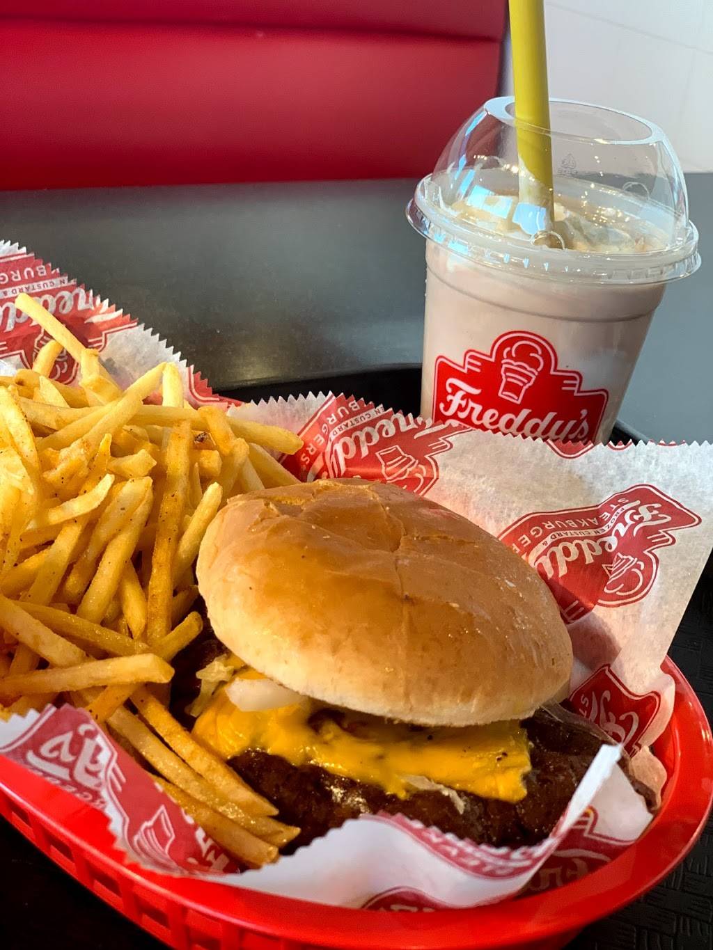 Freddys Frozen Custard & Steakburgers | restaurant | 10205 E Old Vail Rd, Tucson, AZ 85747, USA | 5206479816 OR +1 520-647-9816
