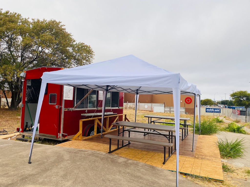 Variedades Márquez | restaurant | 1019 Reinli St, Austin, TX 78723, USA | 8572879614 OR +1 857-287-9614