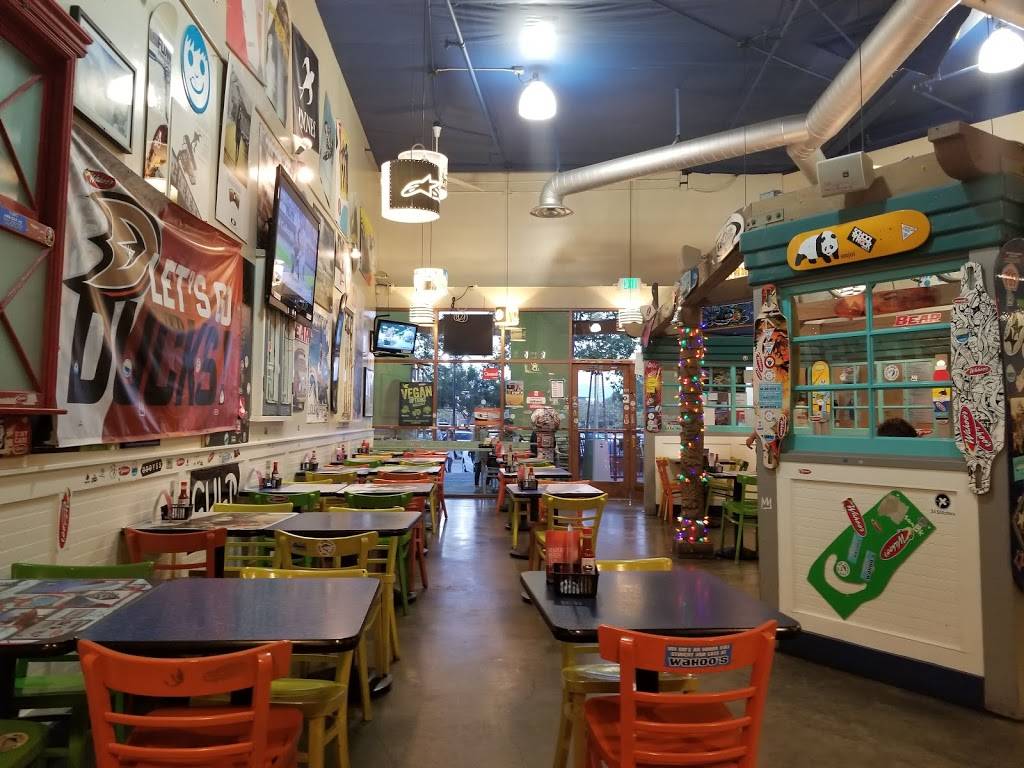 Wahoos Fish Taco | restaurant | 26741 Aliso Creek Rd B, Aliso Viejo, CA 92656, USA | 9493899399 OR +1 949-389-9399