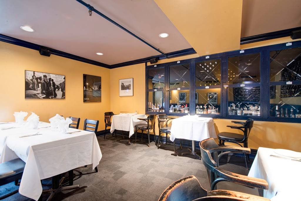 Le Paradis | restaurant | 166 Bedford Rd, Toronto, ON M5R 2K9, Canada | 4169210995 OR +1 416-921-0995