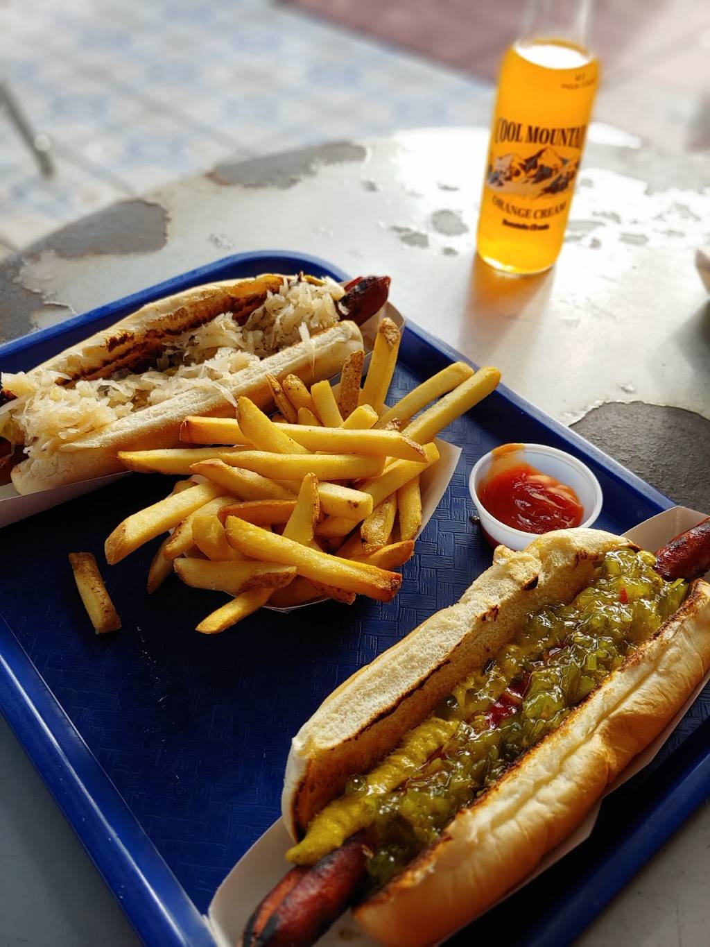 Docs All American | restaurant | 10 N Swinton Ave, Delray Beach, FL 33444, USA | 5612783627 OR +1 561-278-3627