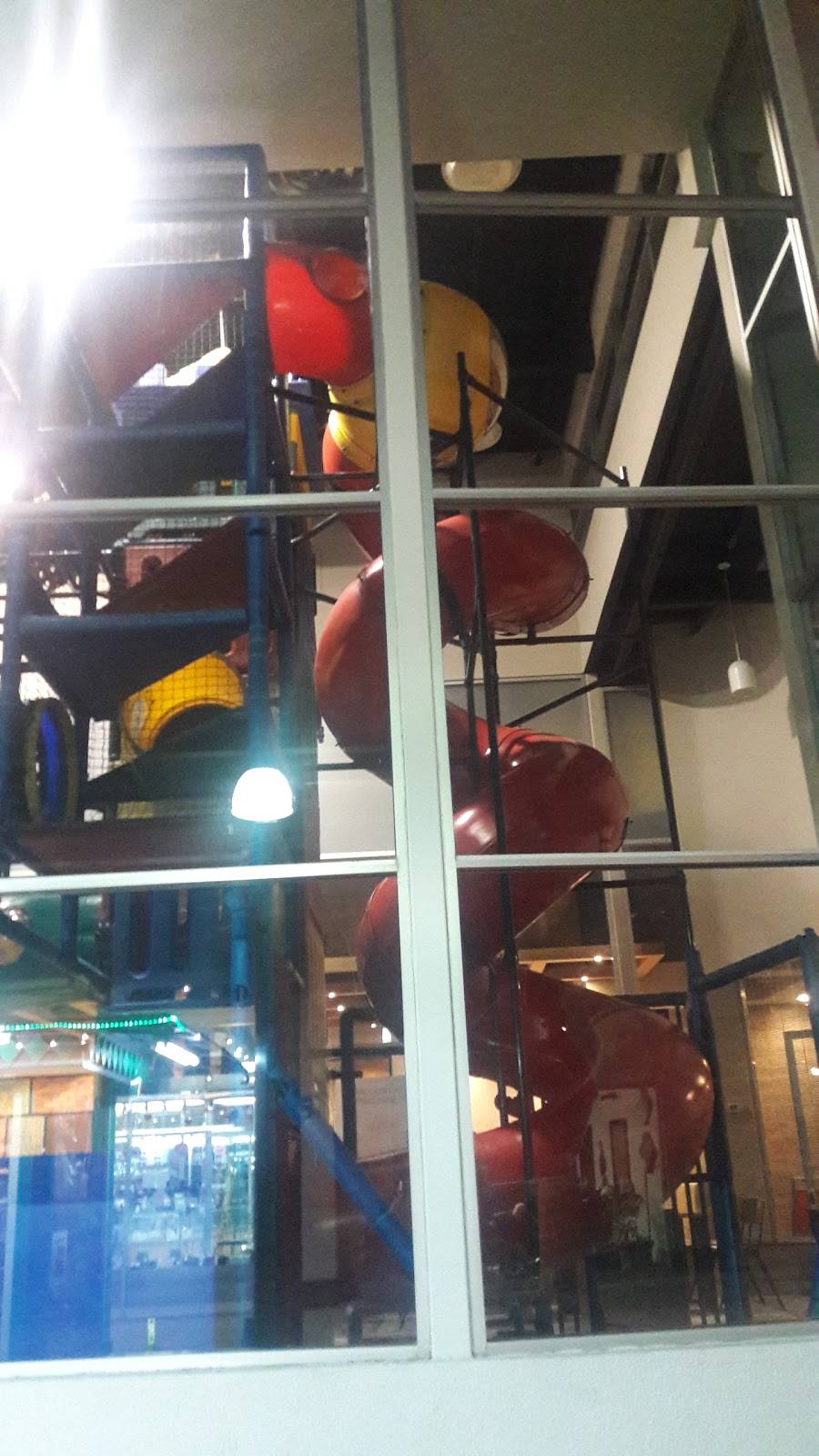 Burger King | restaurant | Av. Vía Rápida Pte. 4902, Tijuana, B.C., Mexico | 016686869062 OR +52 668 686 9062