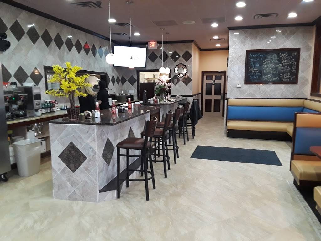 Pops Family Restaurant | restaurant | 3330 Highland Rd, Waterford Twp, MI 48328, USA | 2489771987 OR +1 248-977-1987