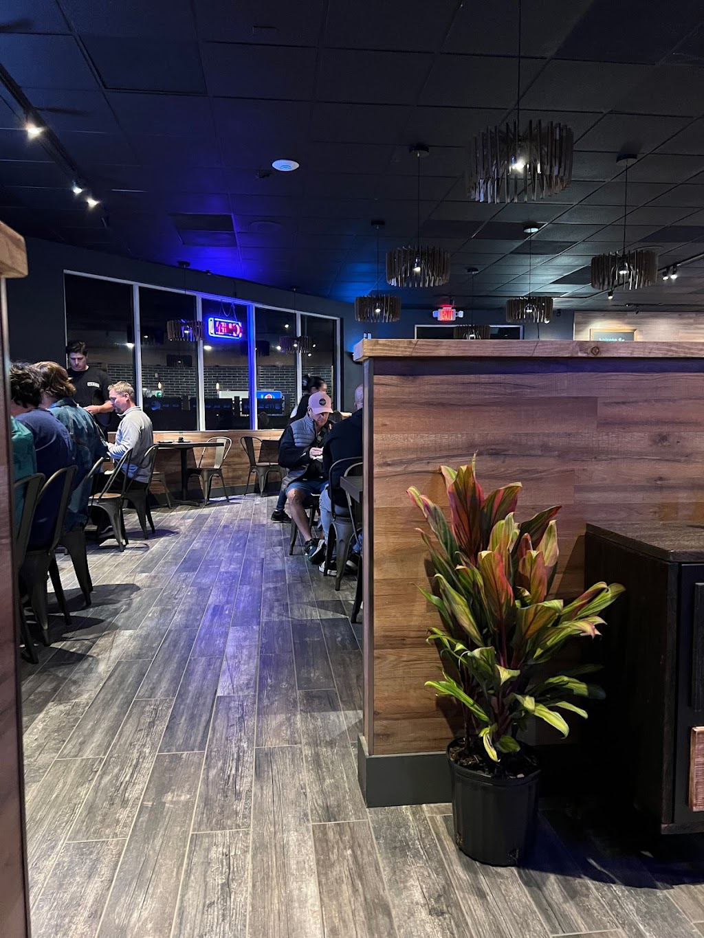 Its Sushi - Roseville | restaurant | 5030 Foothills Blvd, Roseville, CA 95747, USA | 8554777894 OR +1 855-477-7894