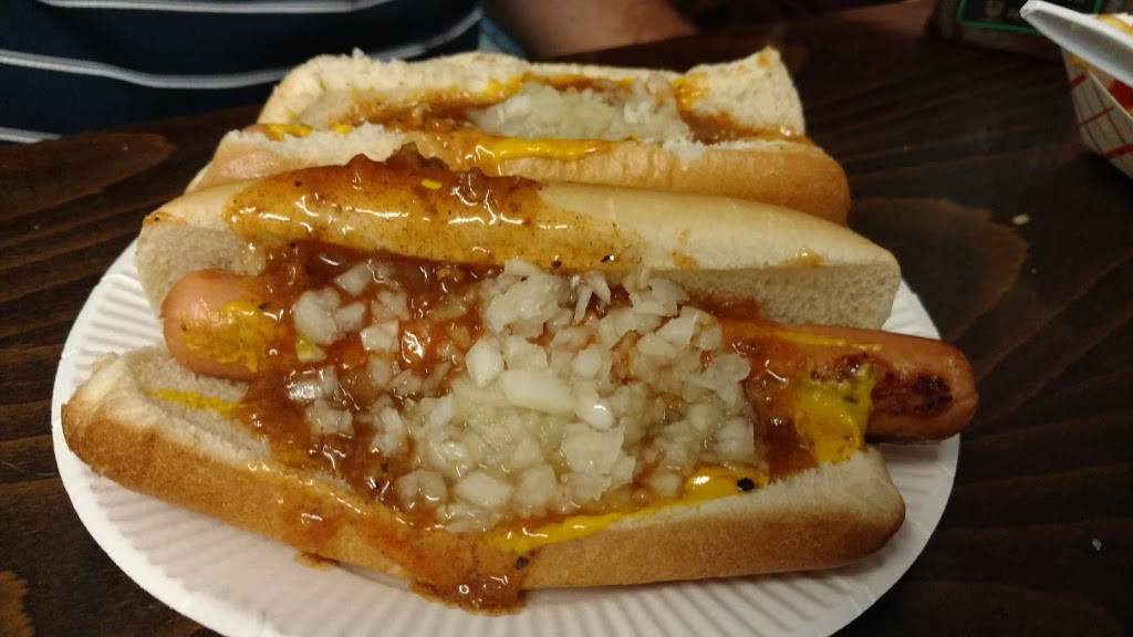 Tonys Newburgh Lunch | restaurant | 348 Broadway, Newburgh, NY 12550, USA | 8455629660 OR +1 845-562-9660