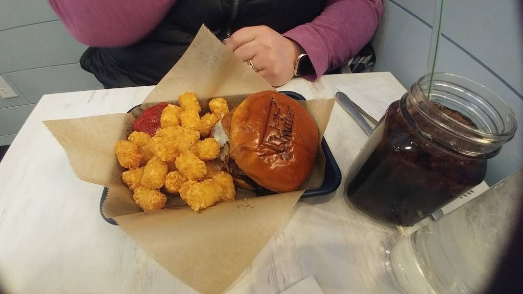 Uptown | restaurant | 1000 Chapel View Blvd Unit 100, Cranston, RI 02920, USA | 4016425800 OR +1 401-642-5800