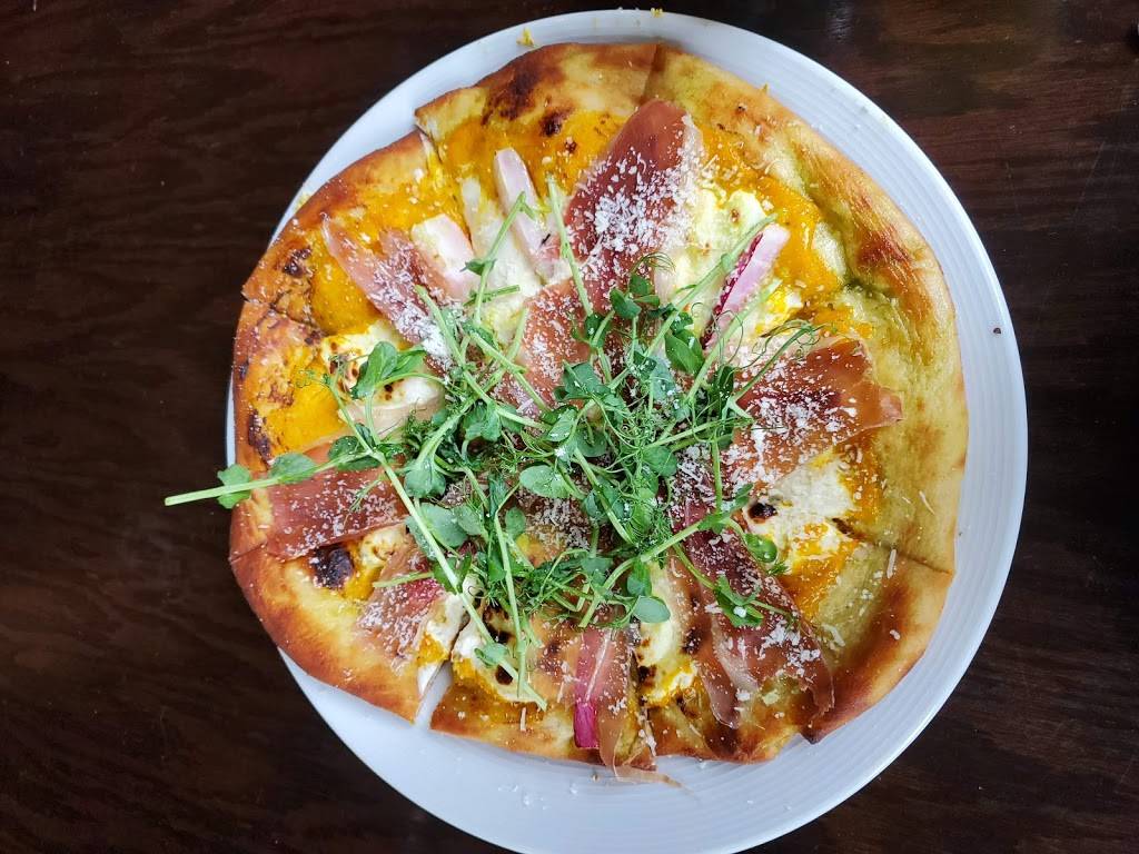 The Cub Room | restaurant | 739 S Clinton Ave, Rochester, NY 14620, USA | 5853635694 OR +1 585-363-5694