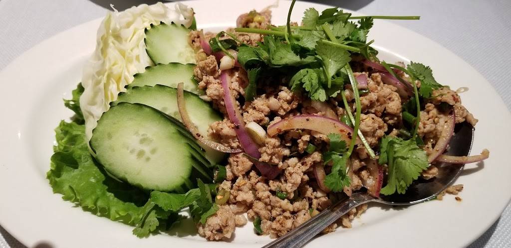 Original Khun Dang Thai Restaurant | restaurant | 8210 Sepulveda Blvd, Panorama City, CA 91402, USA | 8184429936 OR +1 818-442-9936