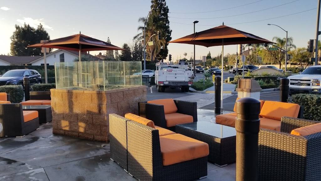 Dunkin | cafe | 17771 Santiago Blvd, Villa Park, CA 92861, USA | 7149277149 OR +1 714-927-7149