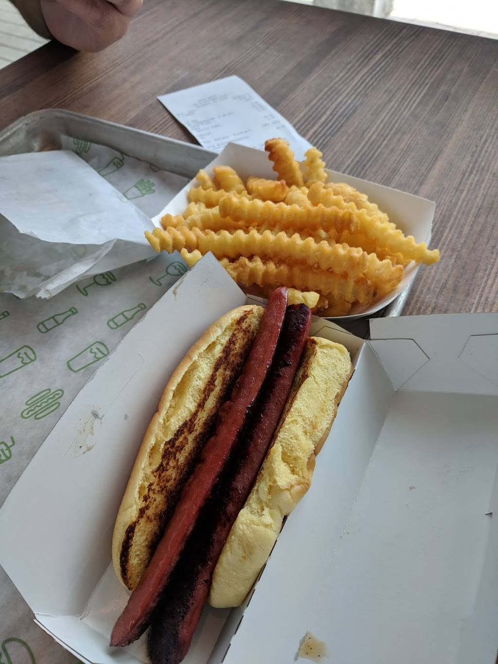 Shake Shack | restaurant | 190 N Cattlemen Rd UNIT 1, Sarasota, FL 34243, USA | 9414131351 OR +1 941-413-1351