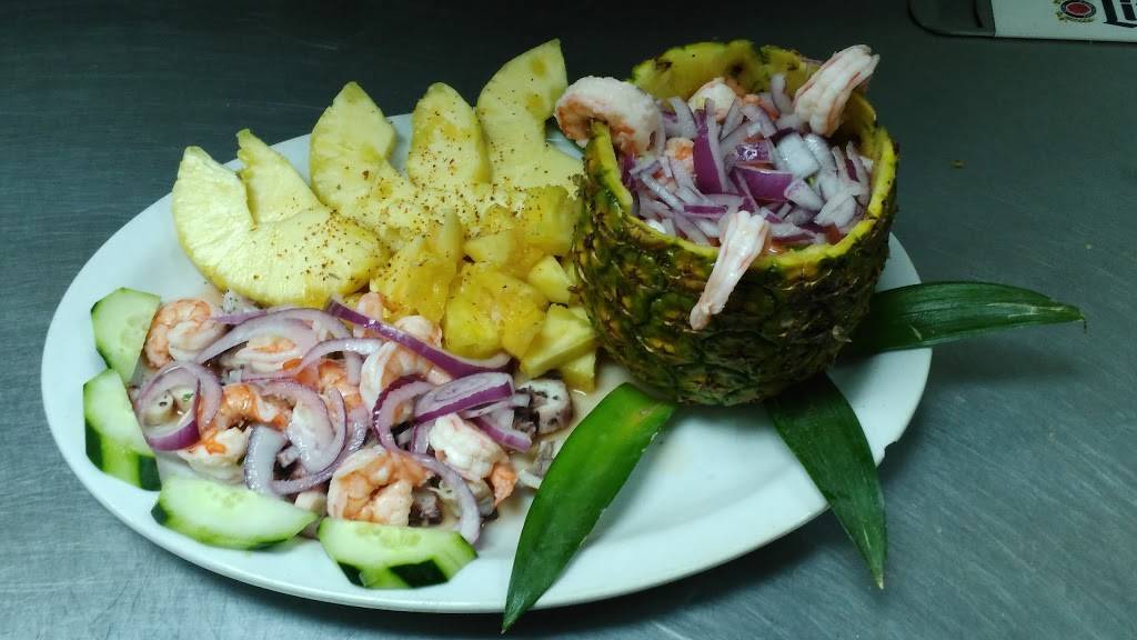 Mariscos El Rey | restaurant | 830 W Southern Ave #1, Mesa, AZ 85210, USA | 4806346570 OR +1 480-634-6570