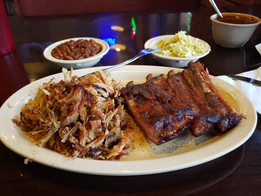 Neelys Interstate Bar-B-Que | restaurant | 7209 Winchester Rd, Memphis, TN 38125, USA | 9016246415 OR +1 901-624-6415