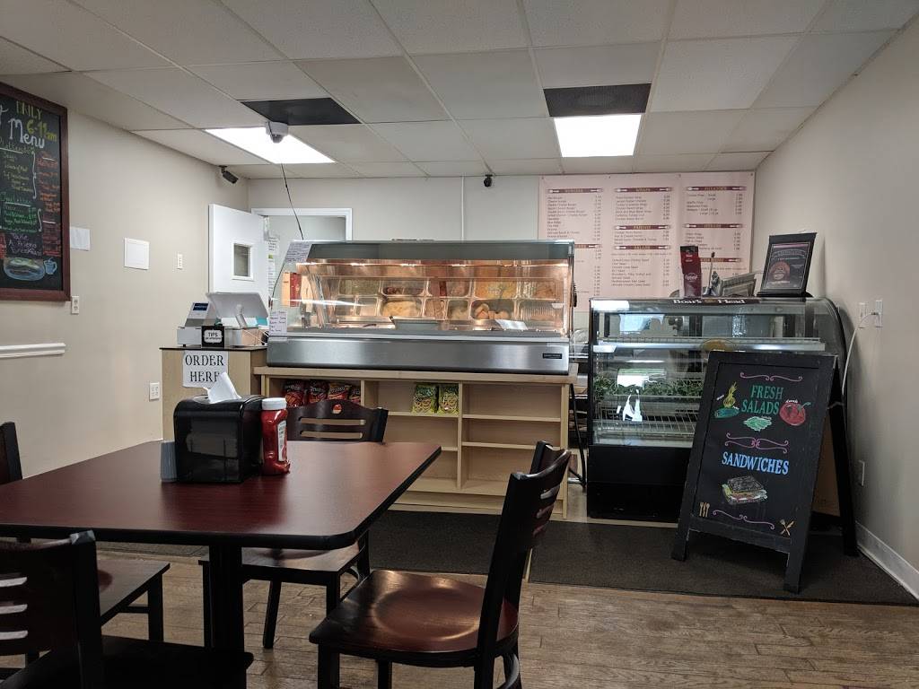 Amherst Bistro | restaurant | 188 S Main St, Amherst, VA 24521, USA | 4343812677 OR +1 434-381-2677