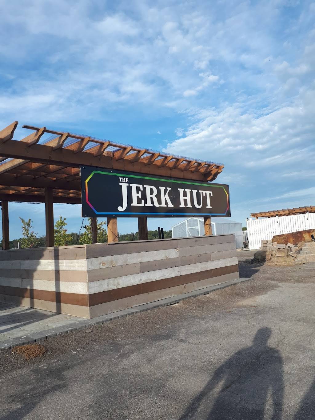 The Italian Jerk | restaurant | 4551 Cherry Ave, Beamsville, ON L0R 1B1, Canada | 9056515375 OR +1 905-651-5375