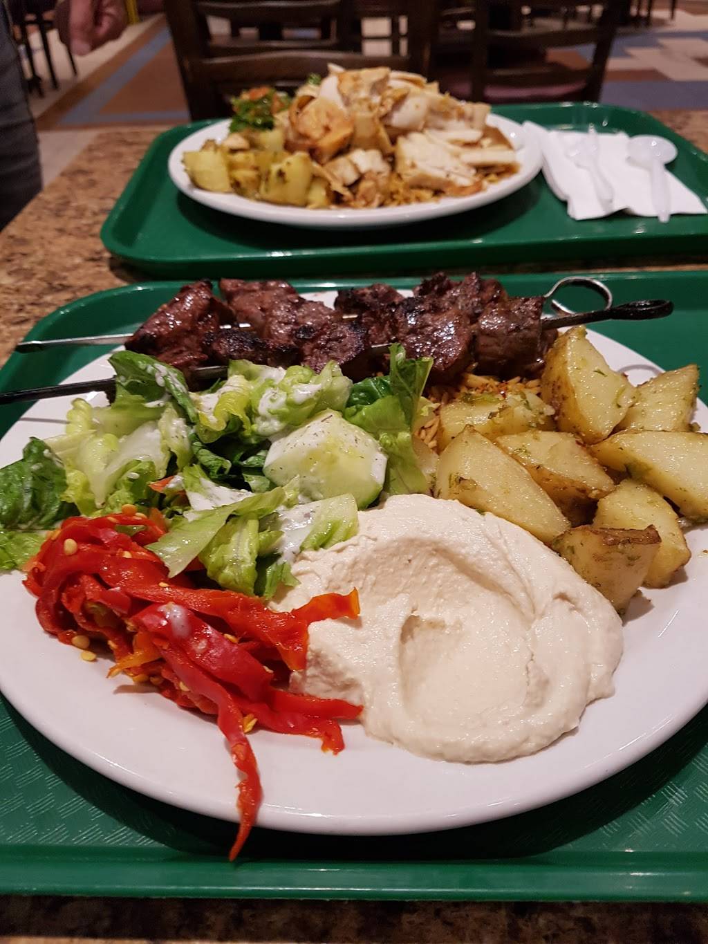 Shawarma Mangos - St Laurent | restaurant | 1020 St Laurent Blvd, Ottawa, ON K1K 4S2, Canada | 6135262526 OR +1 613-526-2526