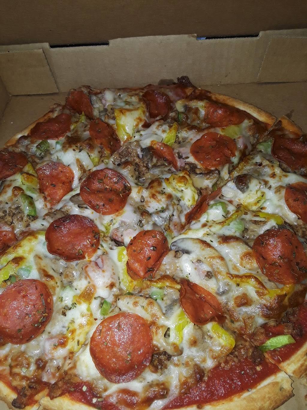 Porkys Pizza | restaurant | 2236 Shelby St, Indianapolis, IN 46203, USA | 3177869434 OR +1 317-786-9434