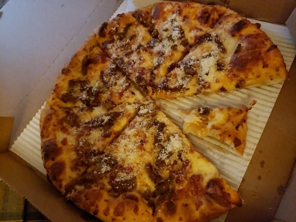 Pizza Hut | restaurant | 777 Manor St, Lancaster, PA 17603, USA | 7173993400 OR +1 717-399-3400