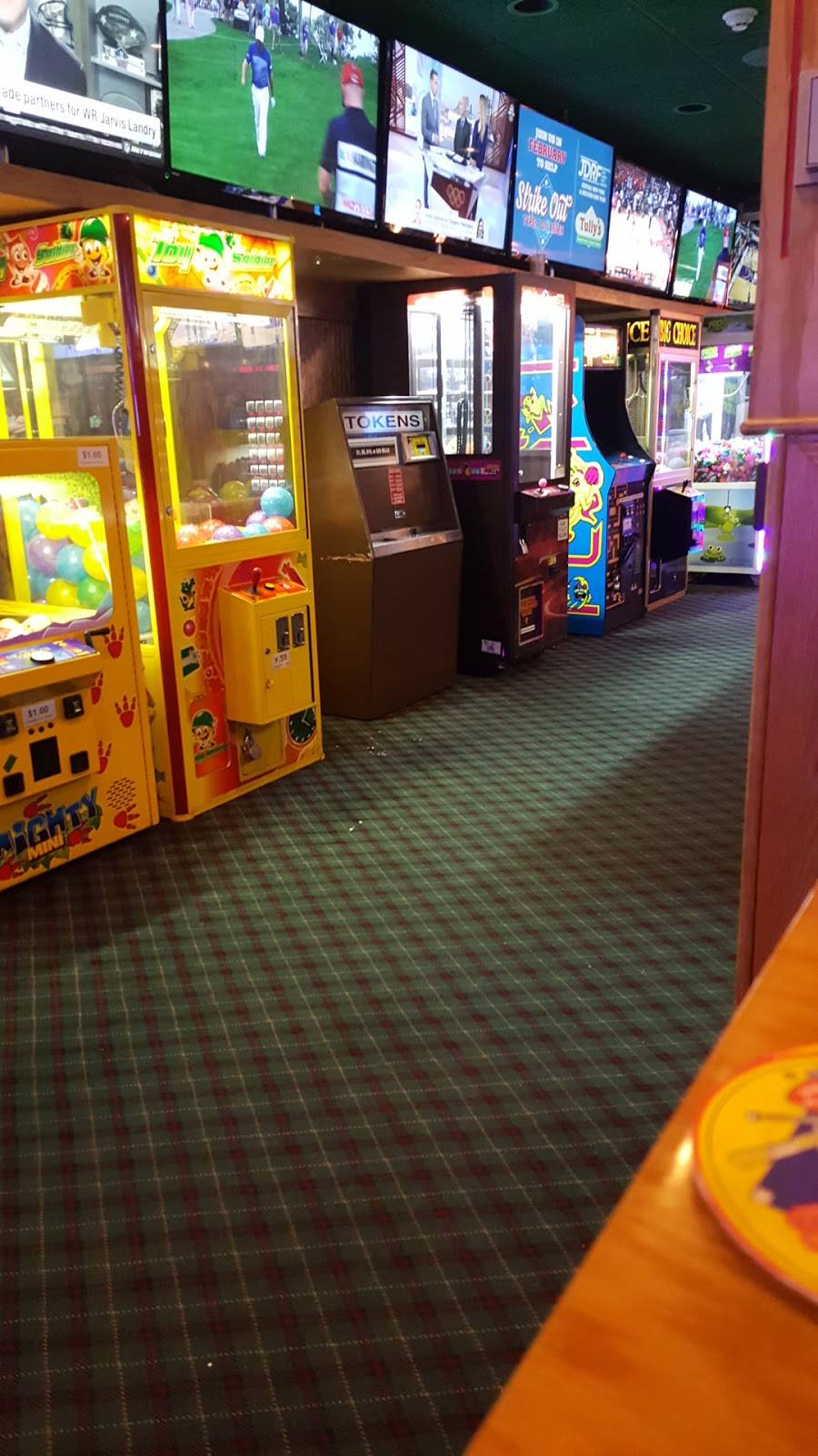 Tullys Good Times Liverpool | restaurant | 311 7th N St, Liverpool, NY 13088, USA | 3154516766 OR +1 315-451-6766