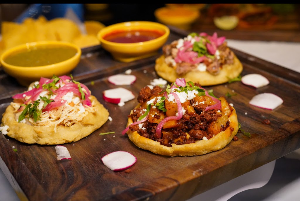 Vivencia Latín Flavors | restaurant | 2800 E Buick Cadillac Blvd, Bloomington, IN 47401, USA | 8126682011 OR +1 812-668-2011