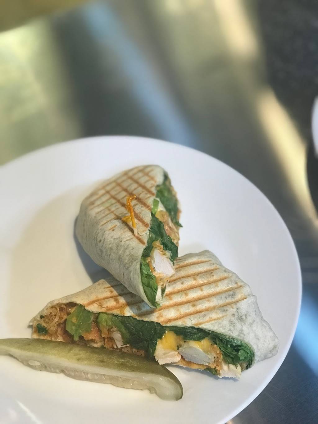 Mimi’s Star Cafè | restaurant | 19177 Preston Rd suite 180, Dallas, TX 75252, USA | 2144849244 OR +1 214-484-9244