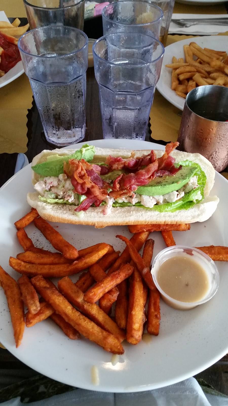 On The Docks | Waterfront Bar & Grill | restaurant | 177 Meeting House Creek Rd, Riverhead, NY 11901, USA | 6318861160 OR +1 631-886-1160